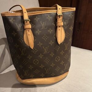 Authentic LV Luxury Brown Monogram Tote Bag